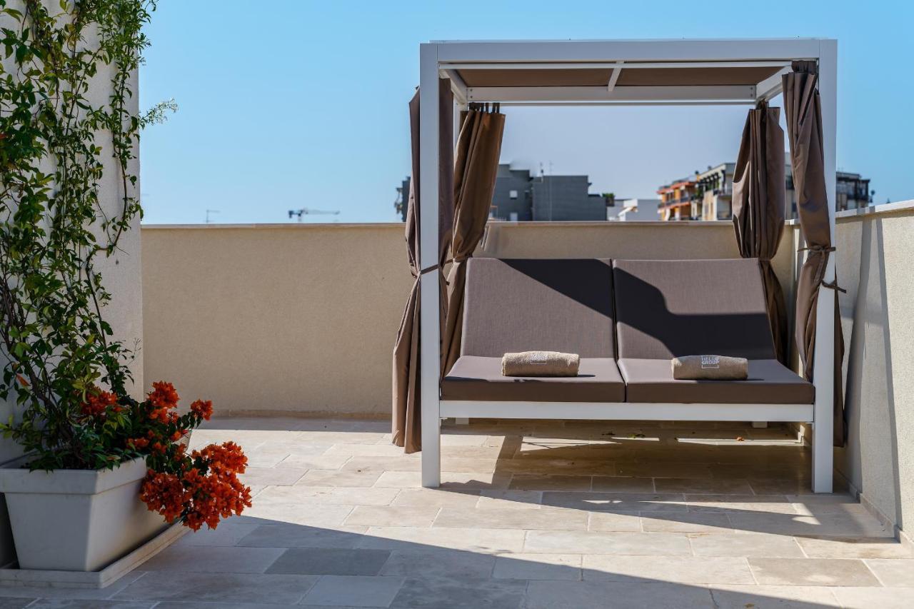 Helloapulia Charming Palazzo Clemente - Self-Catering Suites With Aircondition Монополи Екстериор снимка