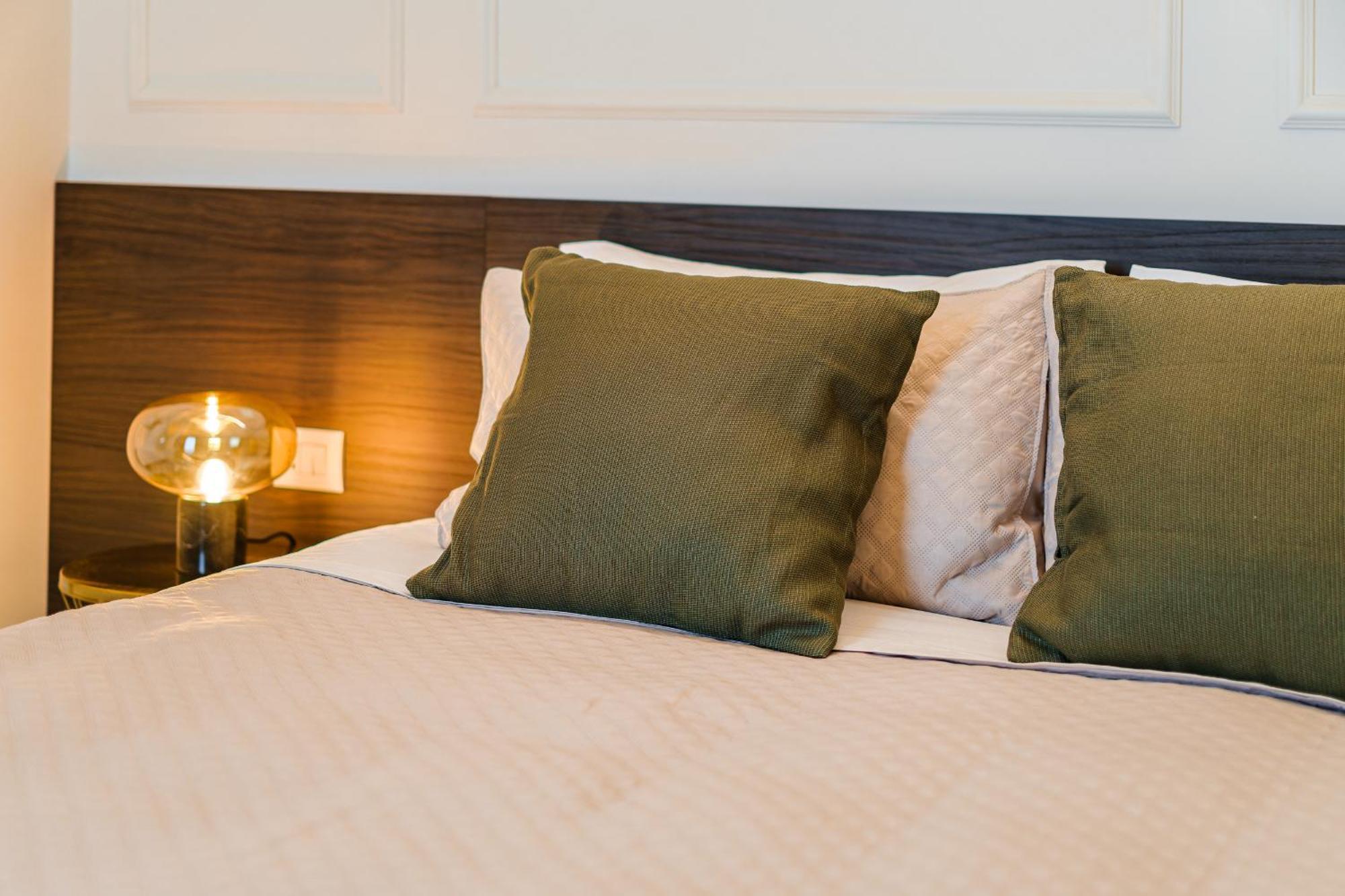 Helloapulia Charming Palazzo Clemente - Self-Catering Suites With Aircondition Монополи Екстериор снимка